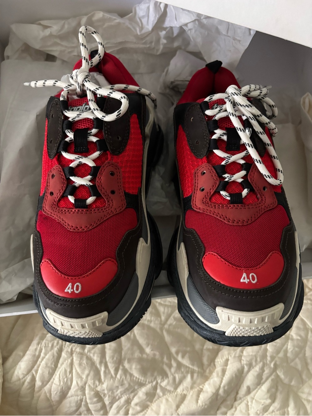 New Authentic Balenciaga Red Black Triple S Chunky Trainer Size 7 - Picture 2 of 10